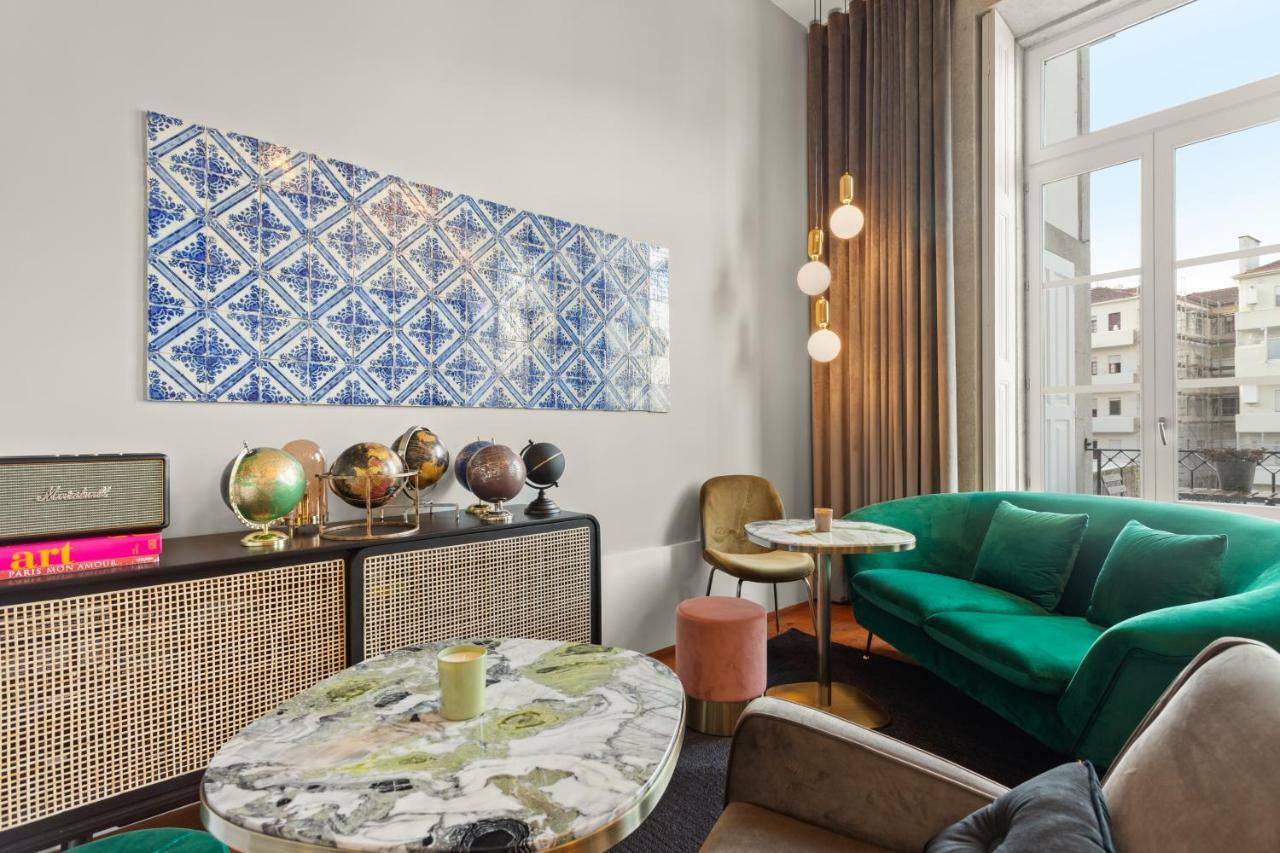 The White Box Boutique House Pensjonat 2*